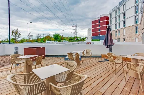 All Suites Appart Hôtel Massy Palaiseau À proximité de l'hôtel Photos
