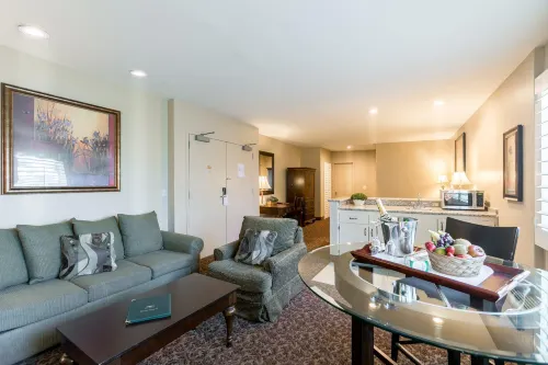 Grand Vista Hotel Photos