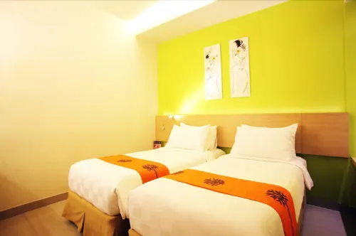 Avira Hotel Makassar Kamar Photos