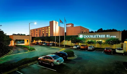 DoubleTree by Hilton Hotel Baltimore - BWI Airport Photos
