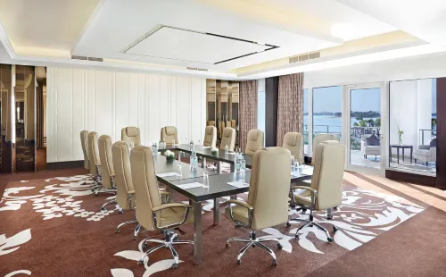 Waldorf Astoria Dubai Palm Jumeirah Espaces Affaires Photos