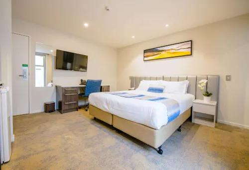 Alpine Hotel Rooms Photos