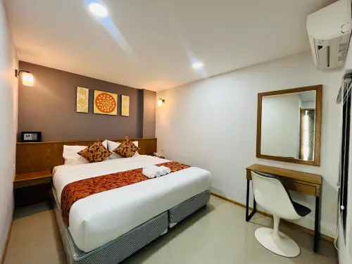 Top High Airport Link Hotel, Bangkok Rooms Photos