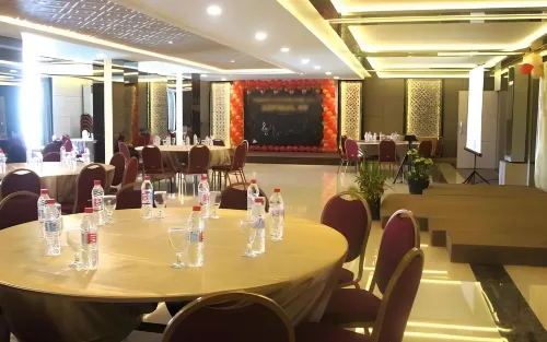Hotel Nirwana Pekalongan Business Photos