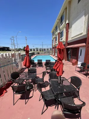 Ramada by Wyndham Oklahoma City Airport North Öffentliche Flächen Photos