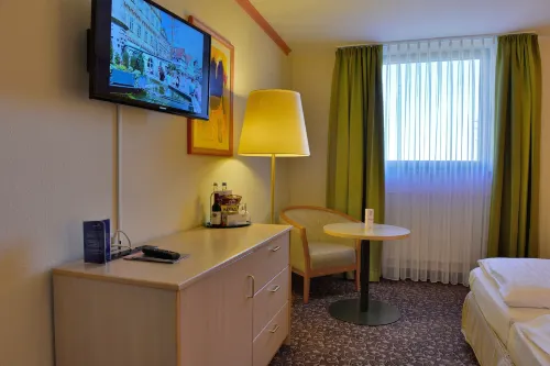 PLAZA INN Leonberg Photos