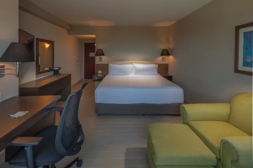 Holiday Inn Puebla la Noria Rooms Photos