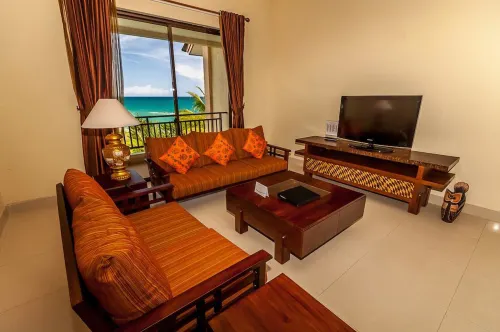 The Natsepa Resort and Conference Center Kamar Photos
