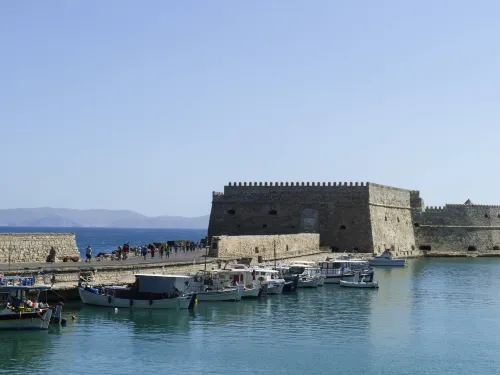 Ibis Styles Heraklion Central À proximité de l'hôtel Photos