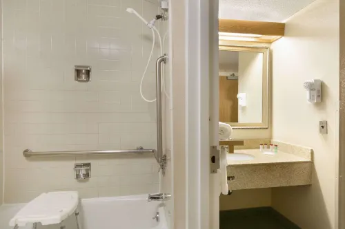 Ramada by Wyndham Raleigh Photos