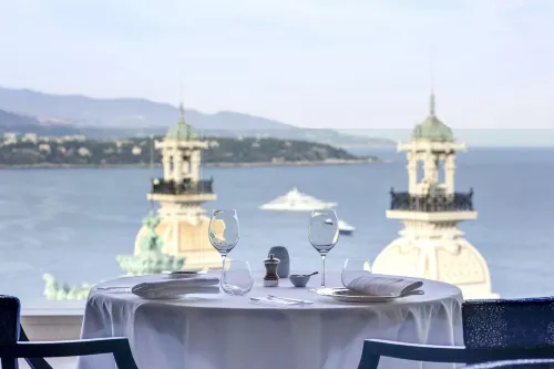 Hotel de Paris Monte-Carlo Makanan Photos