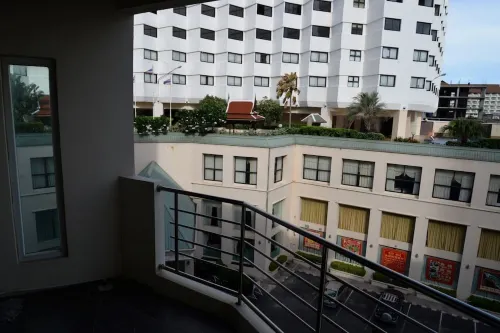 Jomtien Plaza Residence Рядом с отелем Photos
