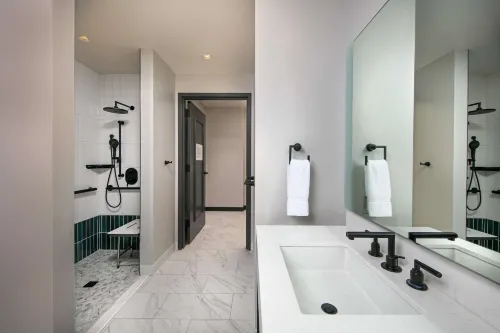The Royal Sonesta Washington DC Capitol Hill Rooms Photos