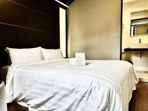 CHARITON HOTEL NUSA BESTARI Chambres Photos
