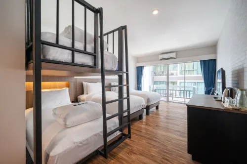 Kokotel Pattaya South Beach Photos