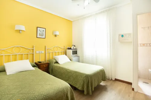 Hostal Los Alpes Photos