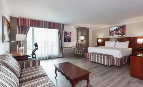 Le Nouvel Hotel Photos