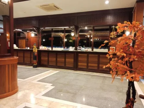 River Grand Hotel Public Areas Photos