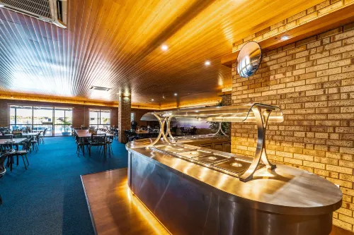 Carnarvon Motel Restauration Photos