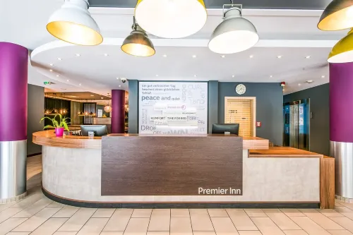 Premier Inn Berlin City Centre Öffentliche Flächen Photos
