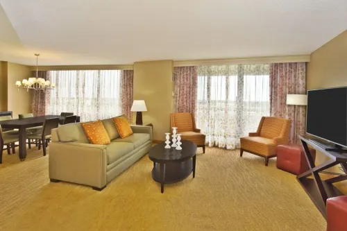 Hilton Chicago Oak Brook Hills Resort & Conference Center Photos