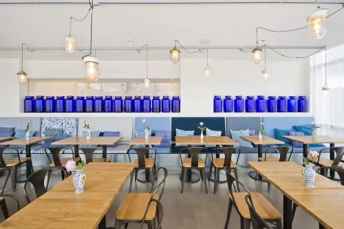 Urban Lodge Hotel تناول الطعام Photos
