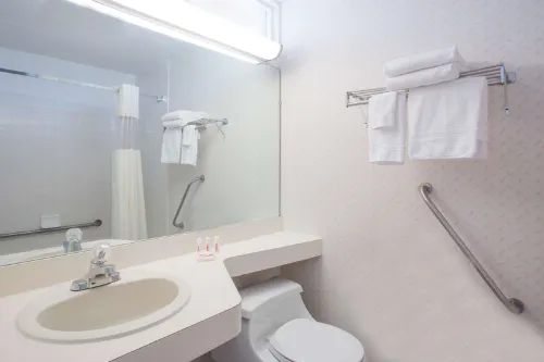 Days Inn by Wyndham Ocala North Chambres Photos