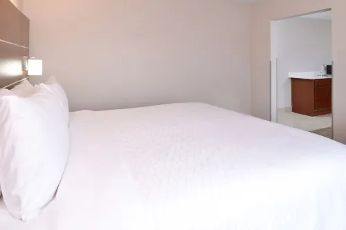 Holiday Inn Express Towson- Baltimore North Rooms Photos