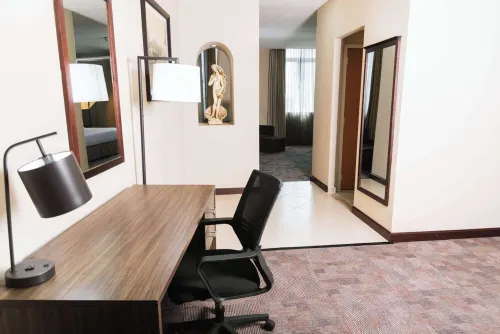 Hampton Inn by Hilton Tampico – Zona Dorada Rooms Photos