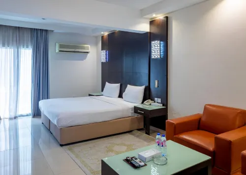 Panorama Hotel Bur Dubai Featured Photos