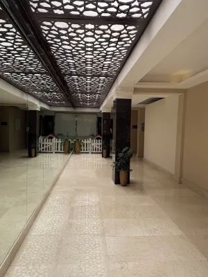 Al Rahden Hotel Area Publik Photos