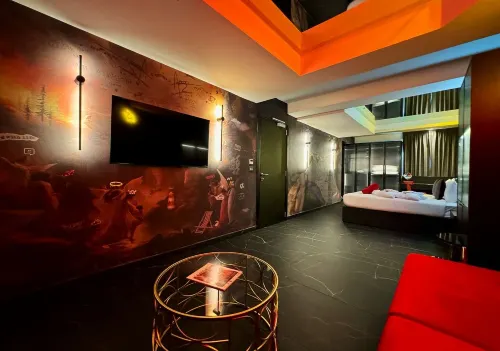 So City Hotel Rooms Photos