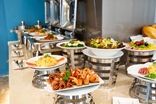 Jovia Hotel Dining Photos