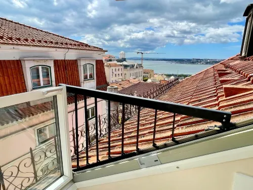Lisbon Colours Bairro Alto Apartments Rooms Photos