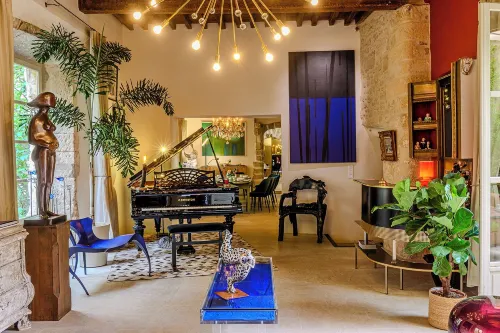 Palais Aoma, hôtel Particulier de Luxe en Provence Featured Photos