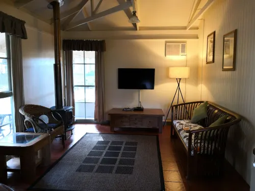 Kalimna Woods Cottages Photos
