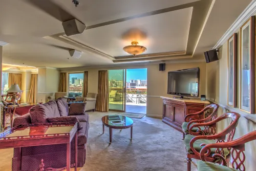 Embassy Suites by Hilton Convention Center Las Vegas Photos