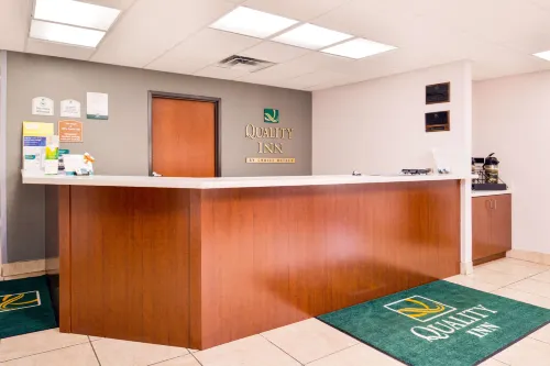 Quality Inn Joplin I-44 Espaces publics Photos