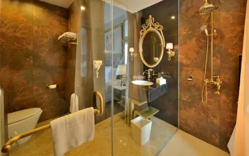 Amaroossa Royal Bogor Chambres Photos