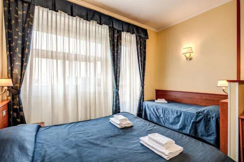Hotel Laura Photos