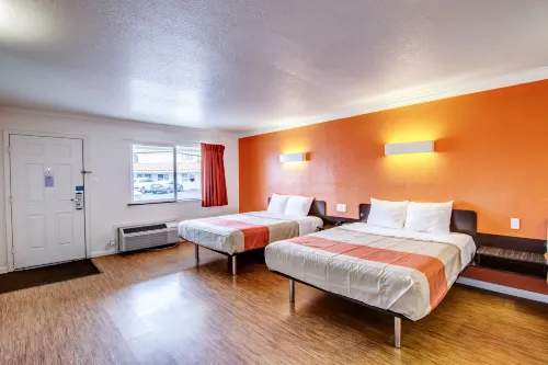 Motel 6 Manteca, CA Chambres Photos