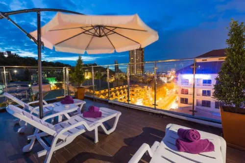 Hotel Zing Рядом с отелем Photos
