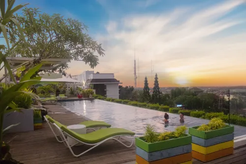 MaxOne Hotel Bukit Jimbaran Unggulan Photos