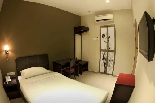 Ayer Hitam Hotel Photos