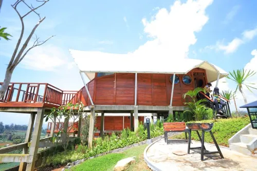 Glamping at Taman Wisata Alam Sevillage Puncak Eksterior Photos