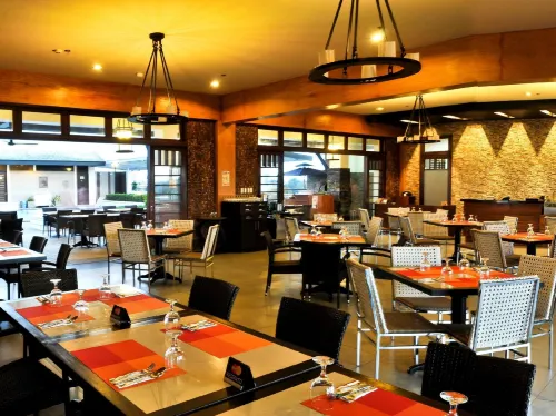 L'Fisher Hotel Bacolod Restauration Photos