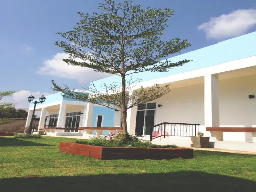 The Cube Resort Exterior Photos