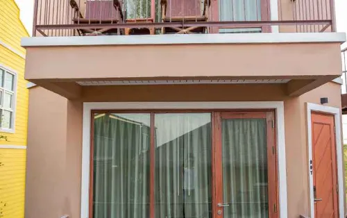 Seaman Resort Exterior Photos