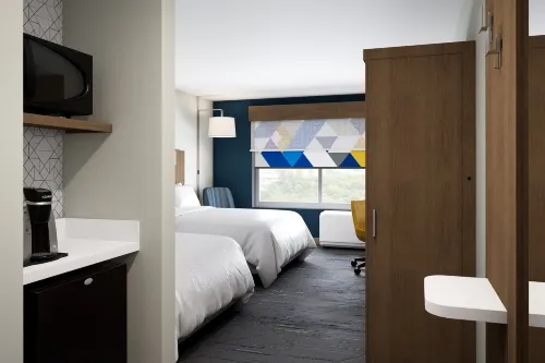 Holiday Inn Express & Suites Ridgecrest - China Lake Rooms Photos