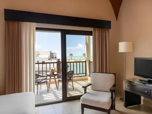 The Cove Rotana Resort - Ras Al Khaima Huoneet Photos